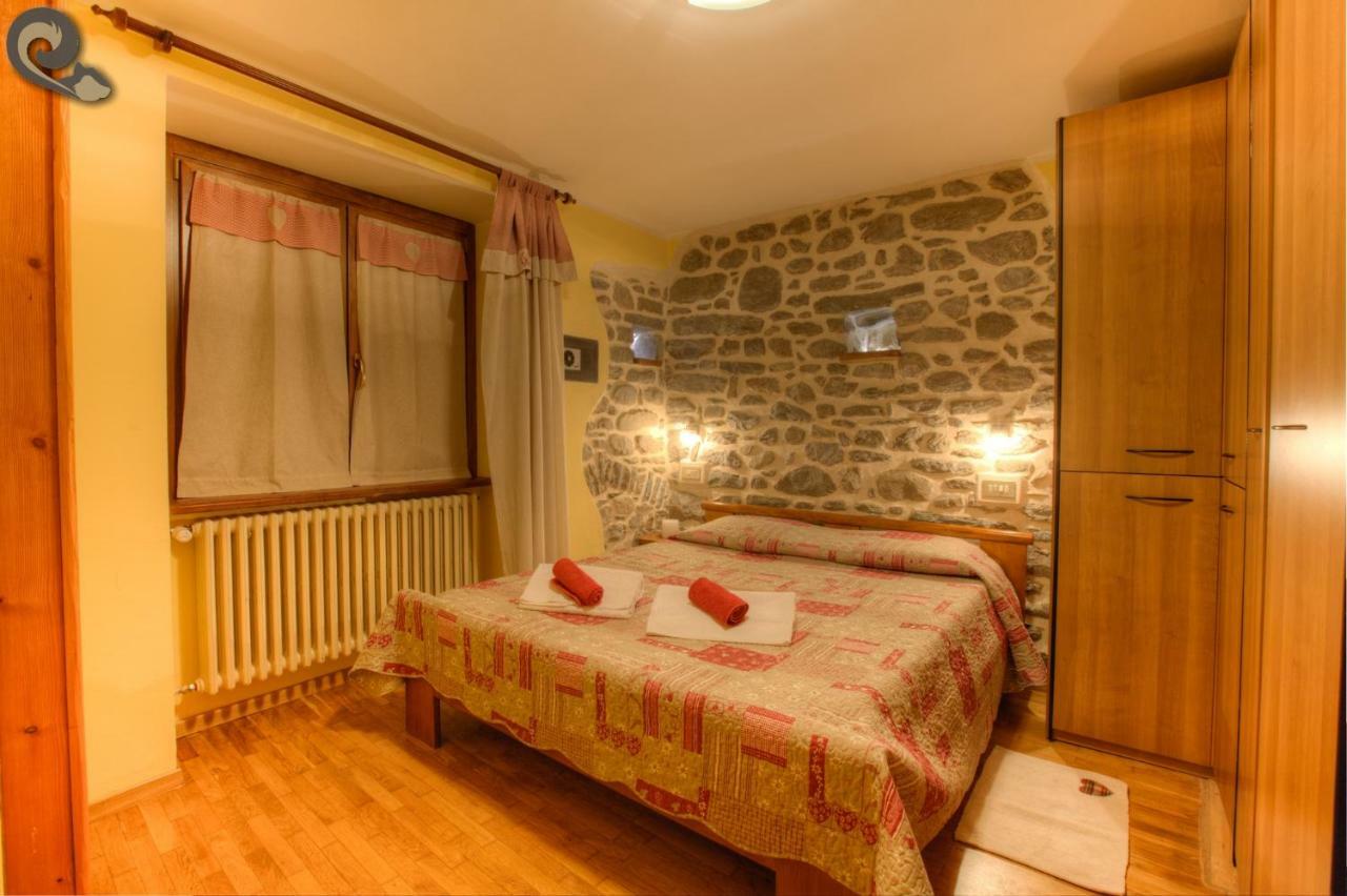 Appartamenti Lo Scoiattolo - Noce E Nocciola Pré-Saint-Didier Exterior foto